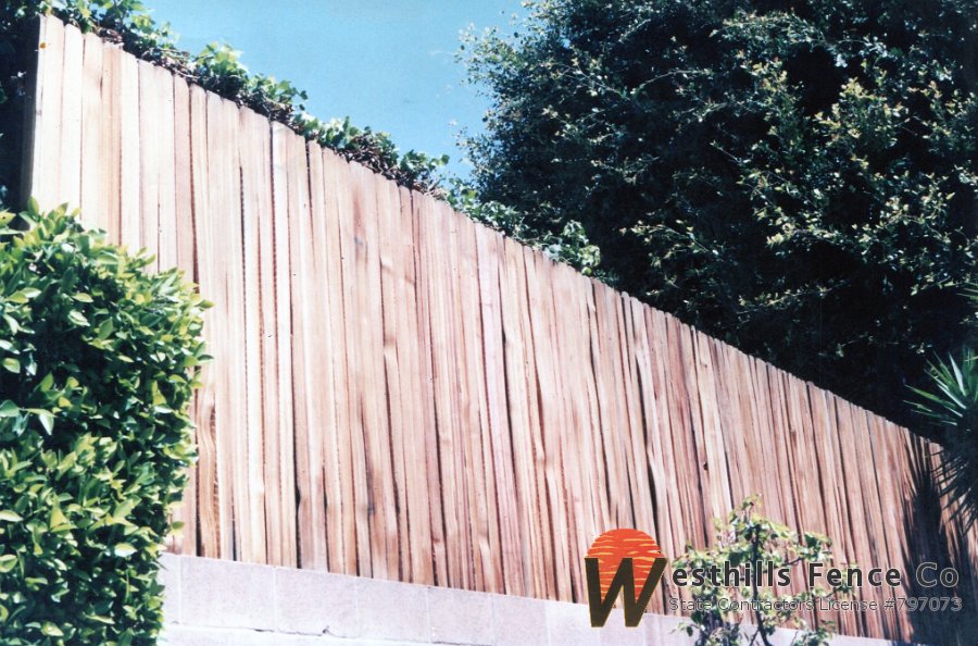 Grapestake fence
