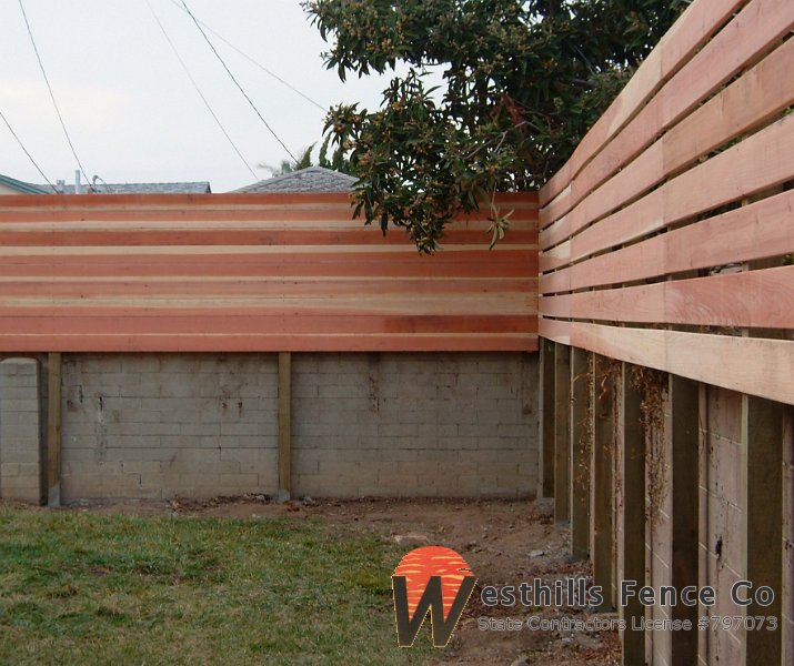 Horizontal S1S redwood fence (4)