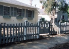 Scoop pointed picket fence (2).jpg